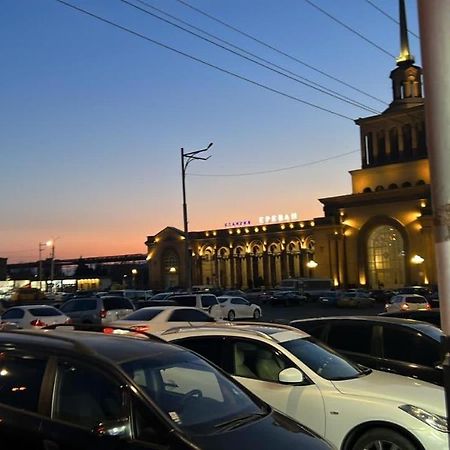 Hotel Old Kayaran Jerevan Buitenkant foto